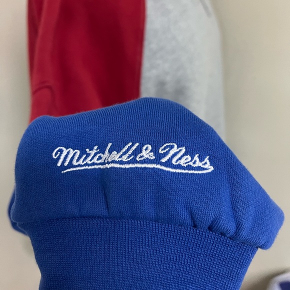 Mitchell & Ness Throwback Vintage Style Sweatshirt New England Patriots 2XL - Picture 3 of 9